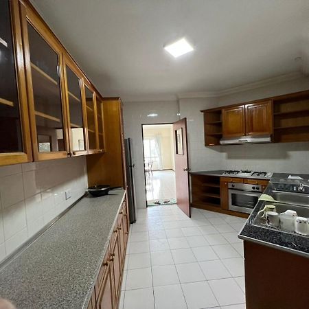 Kasuma Resort Azalea Кучинг Экстерьер фото